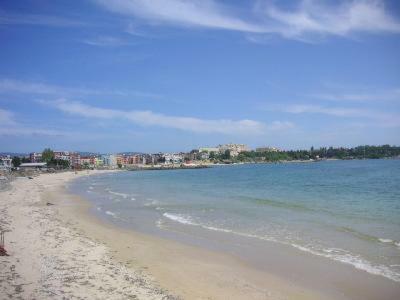 Apartment Rutland Beach Равда Екстер'єр фото